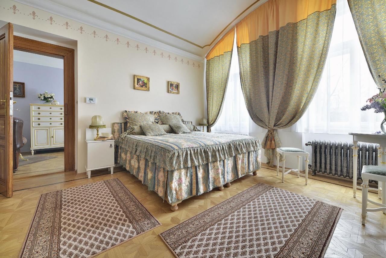 Apartman Dalia Janackovo Nabrezi Prague Exterior photo