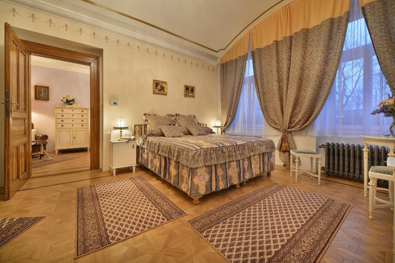 Apartman Dalia Janackovo Nabrezi Prague Exterior photo